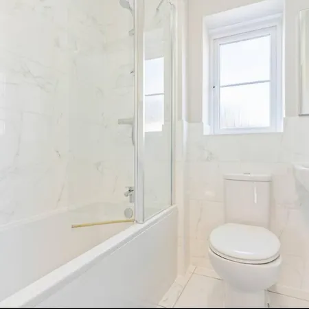 Luxury 5 Bed House With Hot Tub Nr Bicester Village Exterior photo