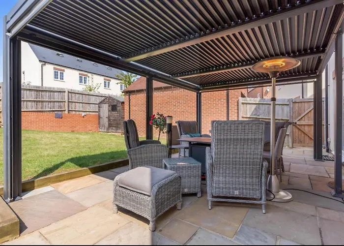 Luxury 5 Bed House With Hot Tub Nr Bicester Village